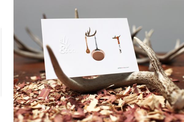 <br /><br /><em>the antler&co. brand   </em>::<em>   hooks made from antlers, what a novel idea</em>
