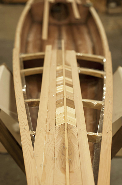 <em>cedar sculling shell<br><br>_____<br><br><br>northhouse folk school, grand marais   ::   fall 2013</em>
