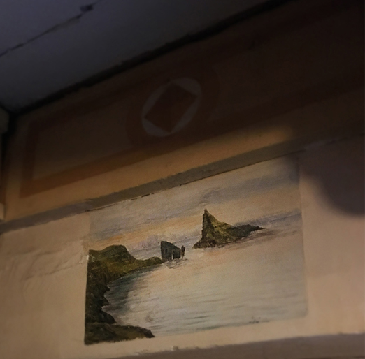 
			<br /><em>Tiny ceiling painting (Tindhólmur)
			<br /><br /><br /><br />| Borðoy Island
			<br /></em>