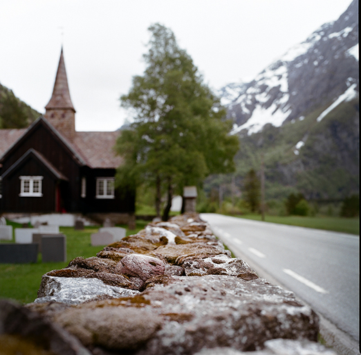 
			<br /><em>all walls should be this pretty.
            <br />
			<br />
            <br />
            <br />andalsnes / W</em>