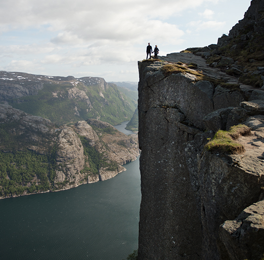 
			<br /><em>definitely as high as it appears.
            <br />
			<br />
            <br />
            <br />preikestolen / SW</em>