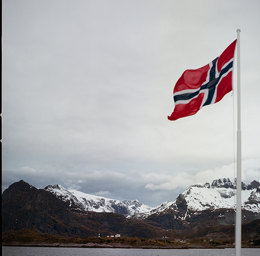 
			<br /><em>
            <br />
			<br />
            <br />
            <br />lofoten / artic circle</em>