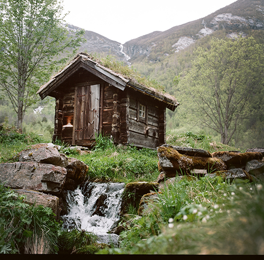 
			<br /><em>there's a tiny bed
            <br />in that tiny cabin.
			<br />
            <br />
            <br />valldal / W</em>