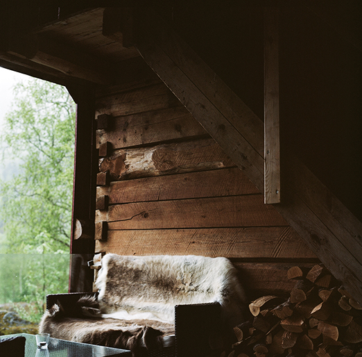 
           	<br /><em>the barn porch with 
            <br />reindeer skins for warmth.
			<br />
            <br />
            <br />valldal / W</em>